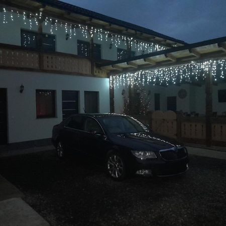 Casa De Langa Padure Hotel Sighetu Marmaţiei Buitenkant foto
