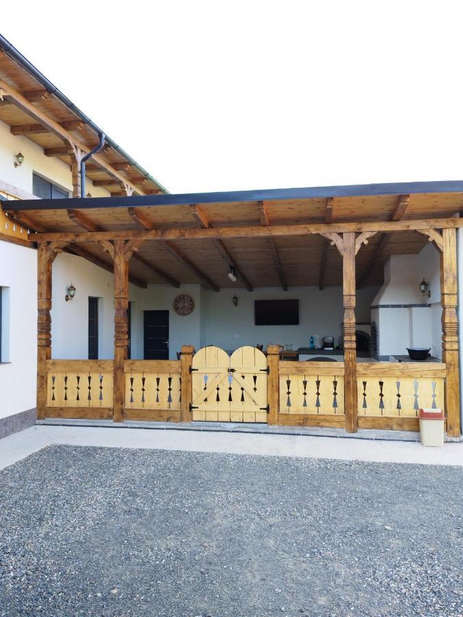Casa De Langa Padure Hotel Sighetu Marmaţiei Buitenkant foto
